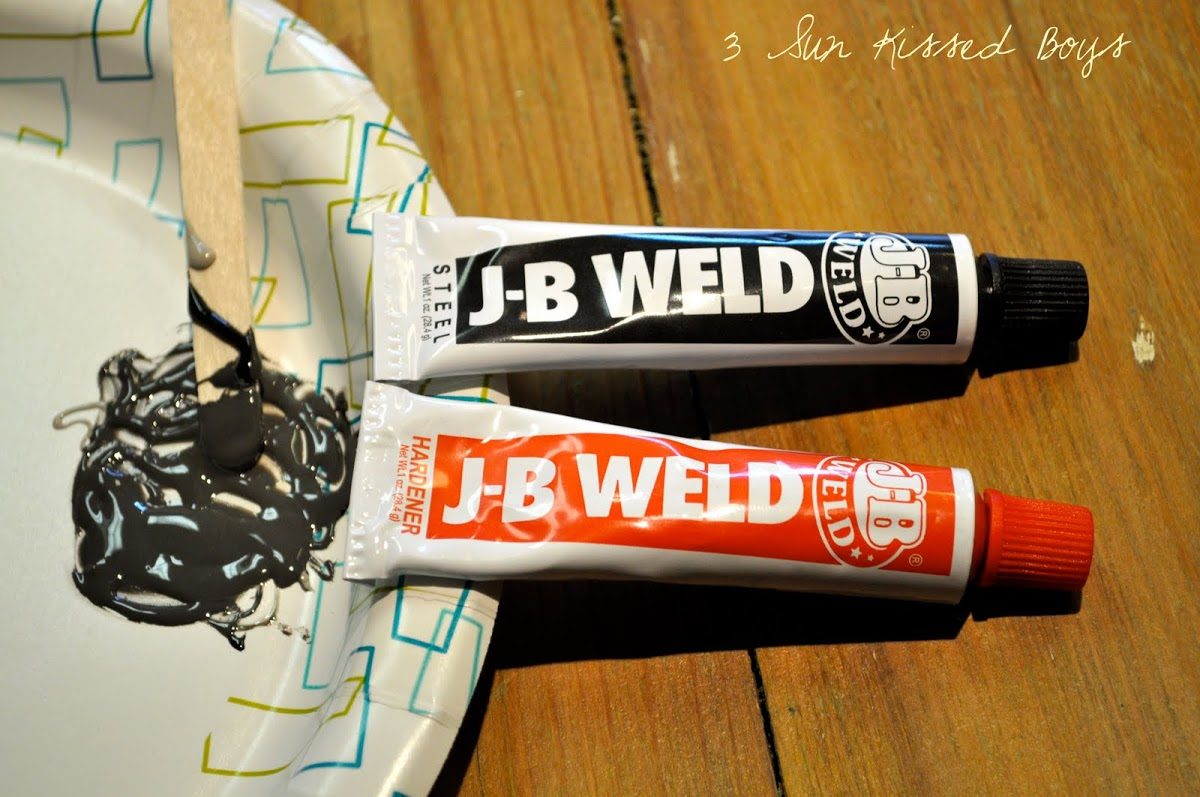 15 Handmade kitchen cabinet update on a modest-cost by 3 Sunkissed Boys featured on @Bekob