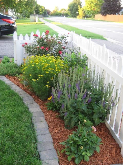 front planting bed for increased curb appeal Bekob