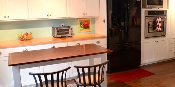 Custom Cabinets & Kitchen Island