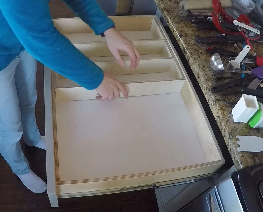 Bekob Removable Large Utensil Drawer Organizer Step 2