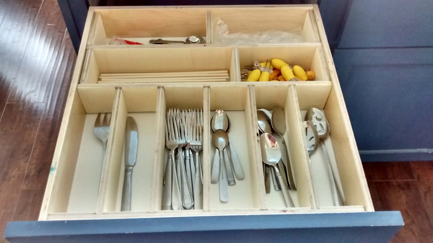 Removeable Utensil Drawer Organizer with plywood featured on Bekob.com