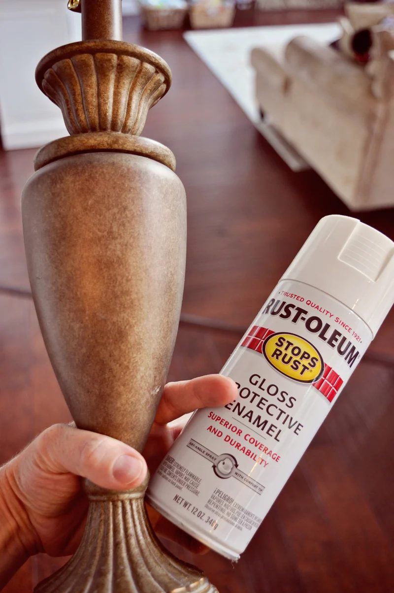 Spray painted lamps turned decor stands | direct Halloween Decor options and Tutorials at Bekob.com