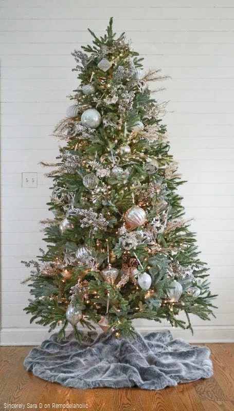 How To Decorate A Christmas Tree In 5 Steps, Sincerely Sara D On Bekob