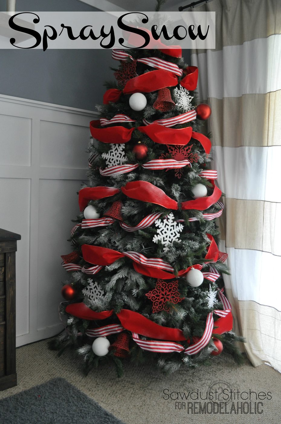 How to Decorate a Christmas Tree (like a professional) @Bekob #sawdust2stitches