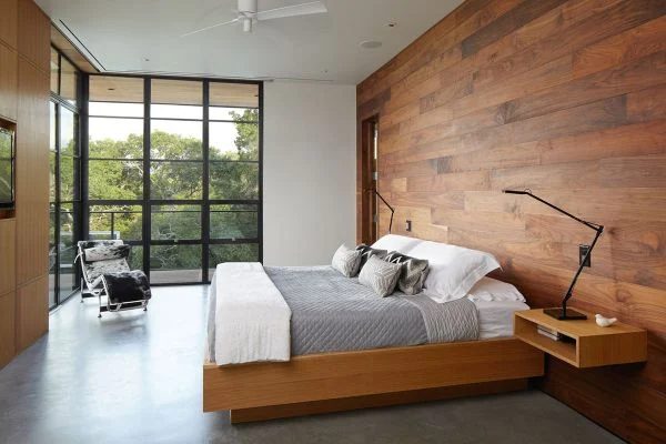 A minimalist home doesn't mean a boring home. Use these tips to decorate walls in your home while keeping things minimalist and direct. How to Decorate Walls as a Minimalist ~ Tips