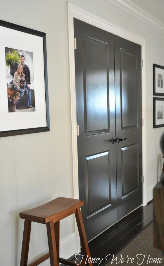 painted black door, SW Black Fox (Honey We're Home)