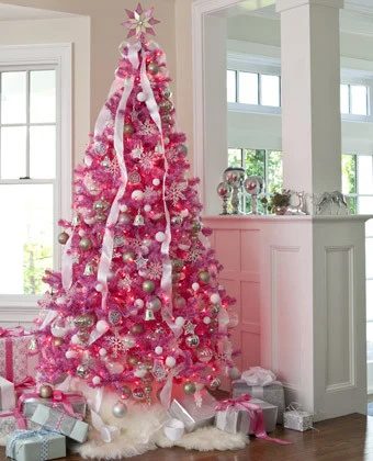 pink christmas tree via @Bekob