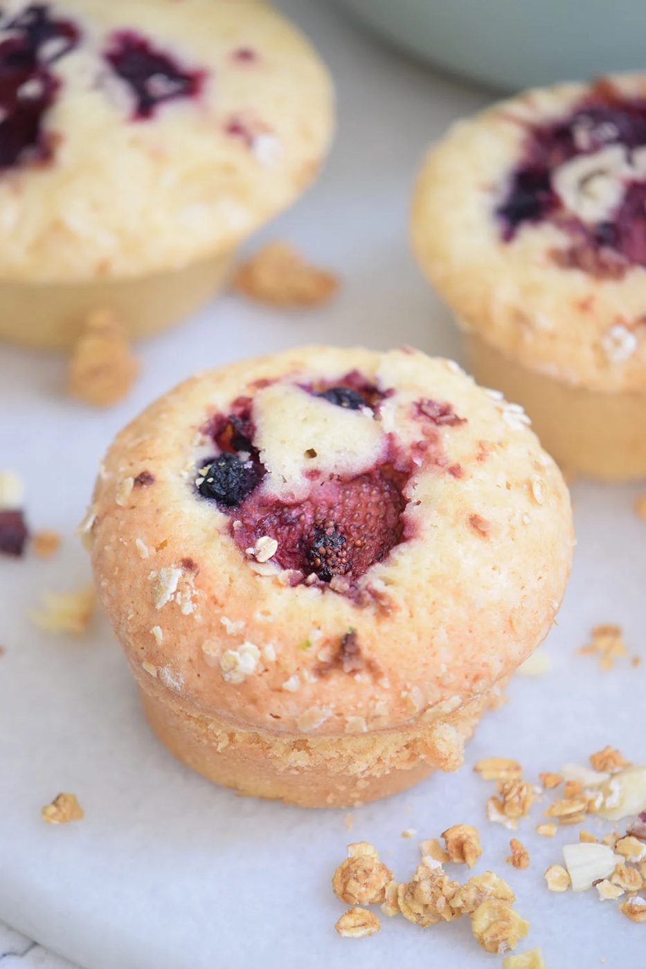 well fitted for breakfast, brunch, or a snack. Delicious Buttermilk Berry Muffins Recipe via Bekob.com