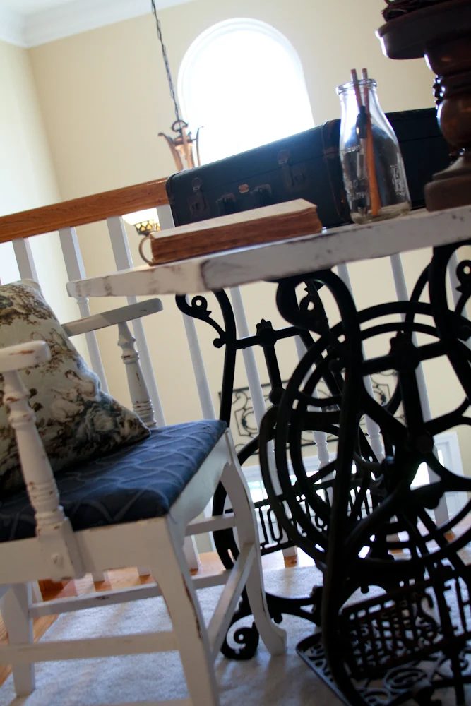 desk and chair facelift (12)