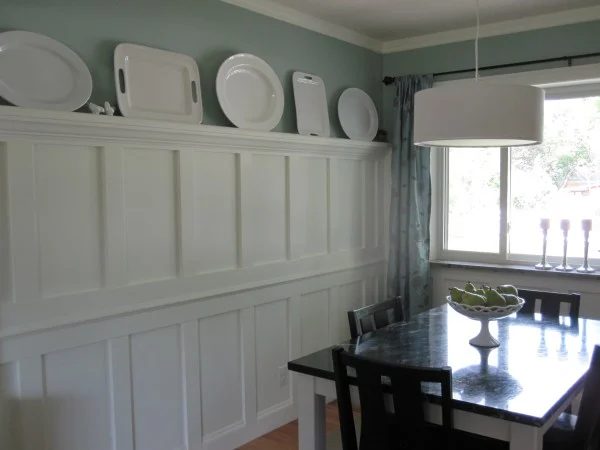 Dinning Room Refreshed With New Paint and Decor