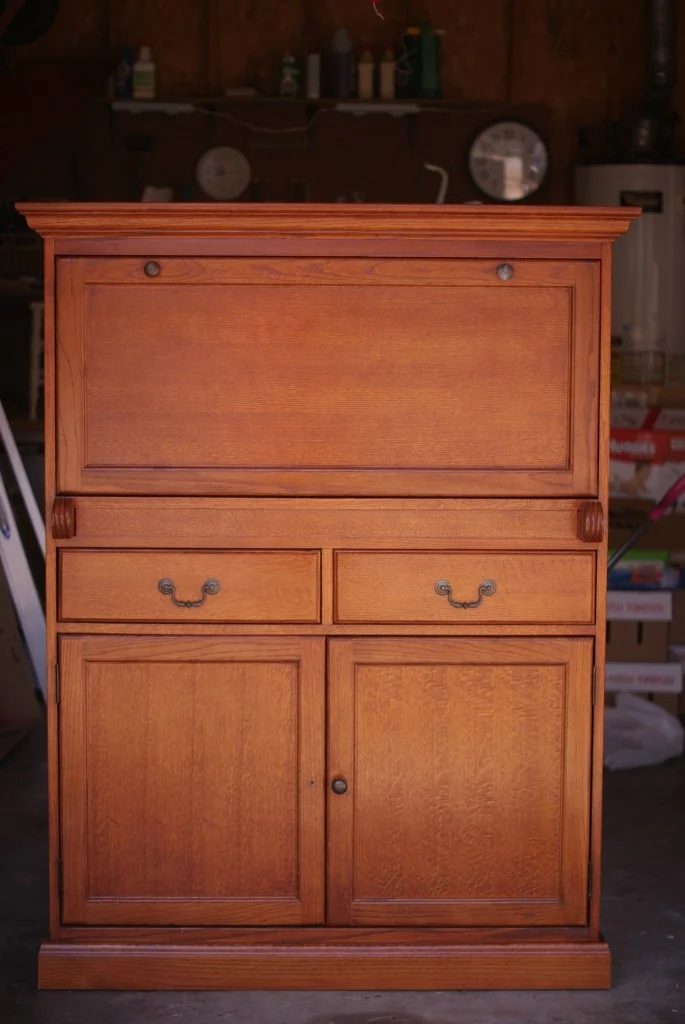 ChiChi Studio hutch before