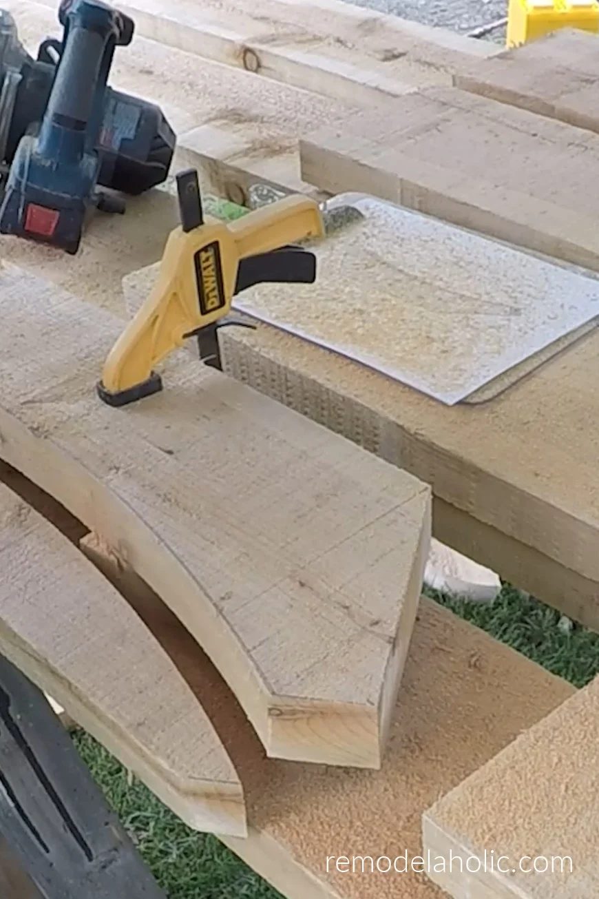 Diy Wood Braces How To Make A Wood Corbel Support For An Arbor Or Pergola Trace And Cut Curve Bekob