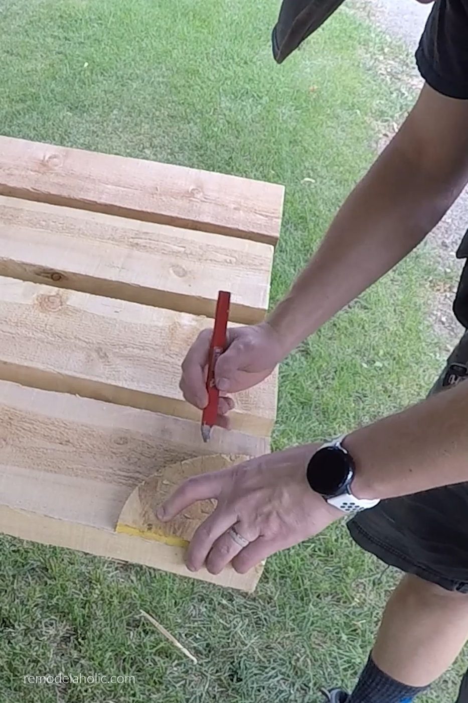 How To Cut Rafter Tail Designs For Pergola Arbor Beams Trace Rafter Tail Pattern Bekob