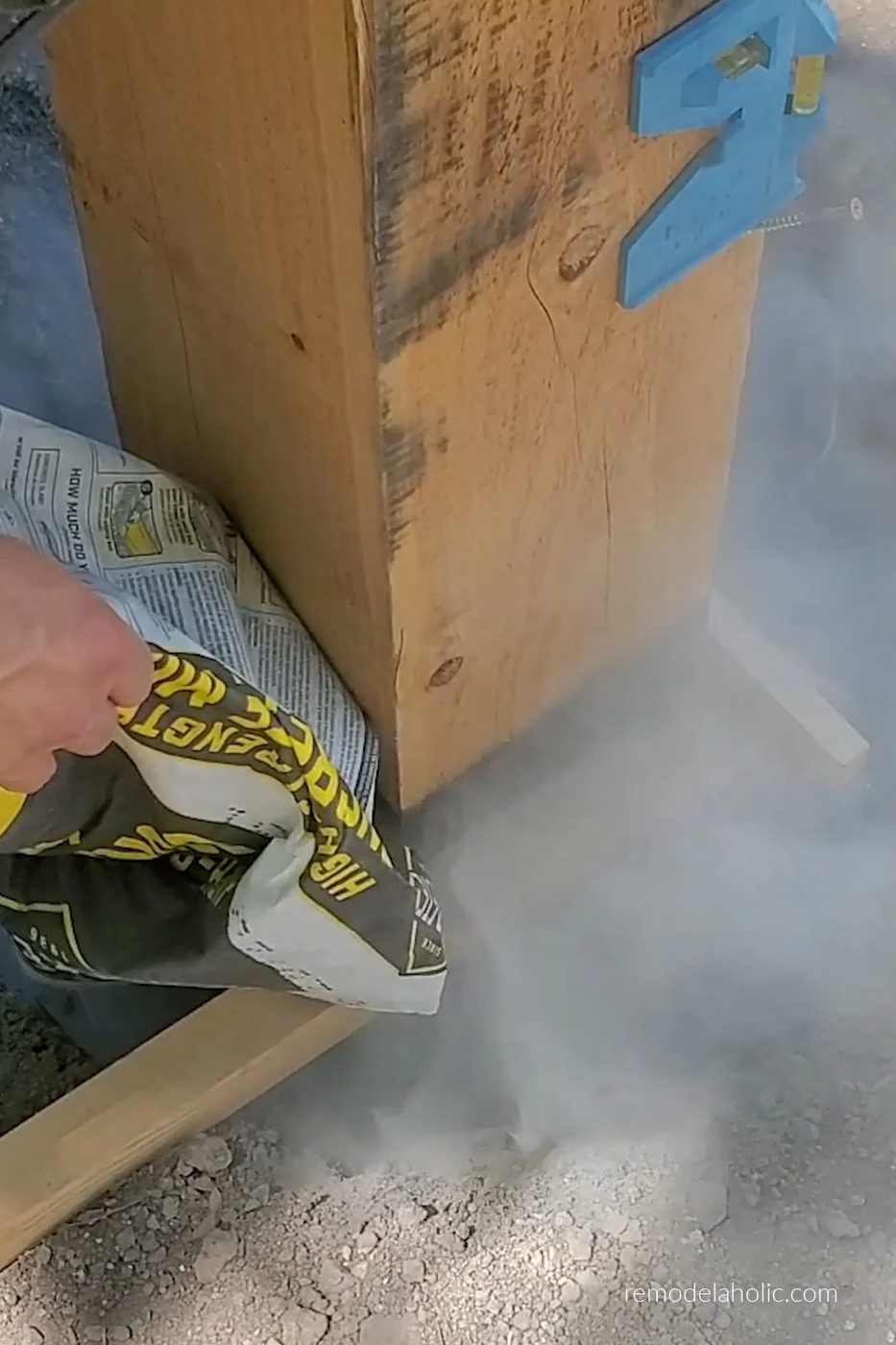 How To Dry Pour A Concrete Post Footing One Bag At A Time Bekob