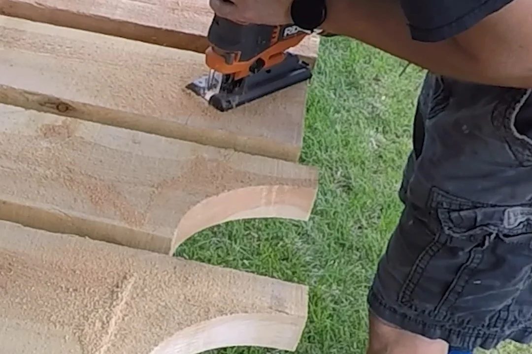 How To Cut Rafter Tail Designs For Pergola Arbor Beams Bekob
