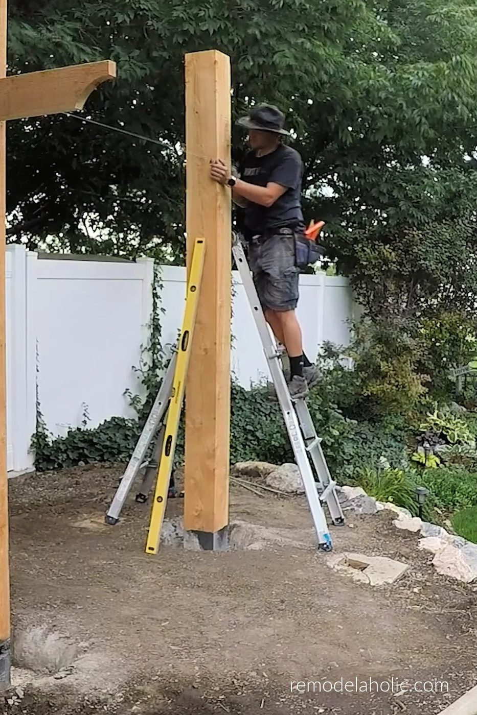 Use A String Line To Level Wood Beam Supports, Diy Arbor Swing, Bekob