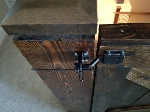 Barn Door Baby Gate Latch Attached To Banister Removable No Damage #Bekob