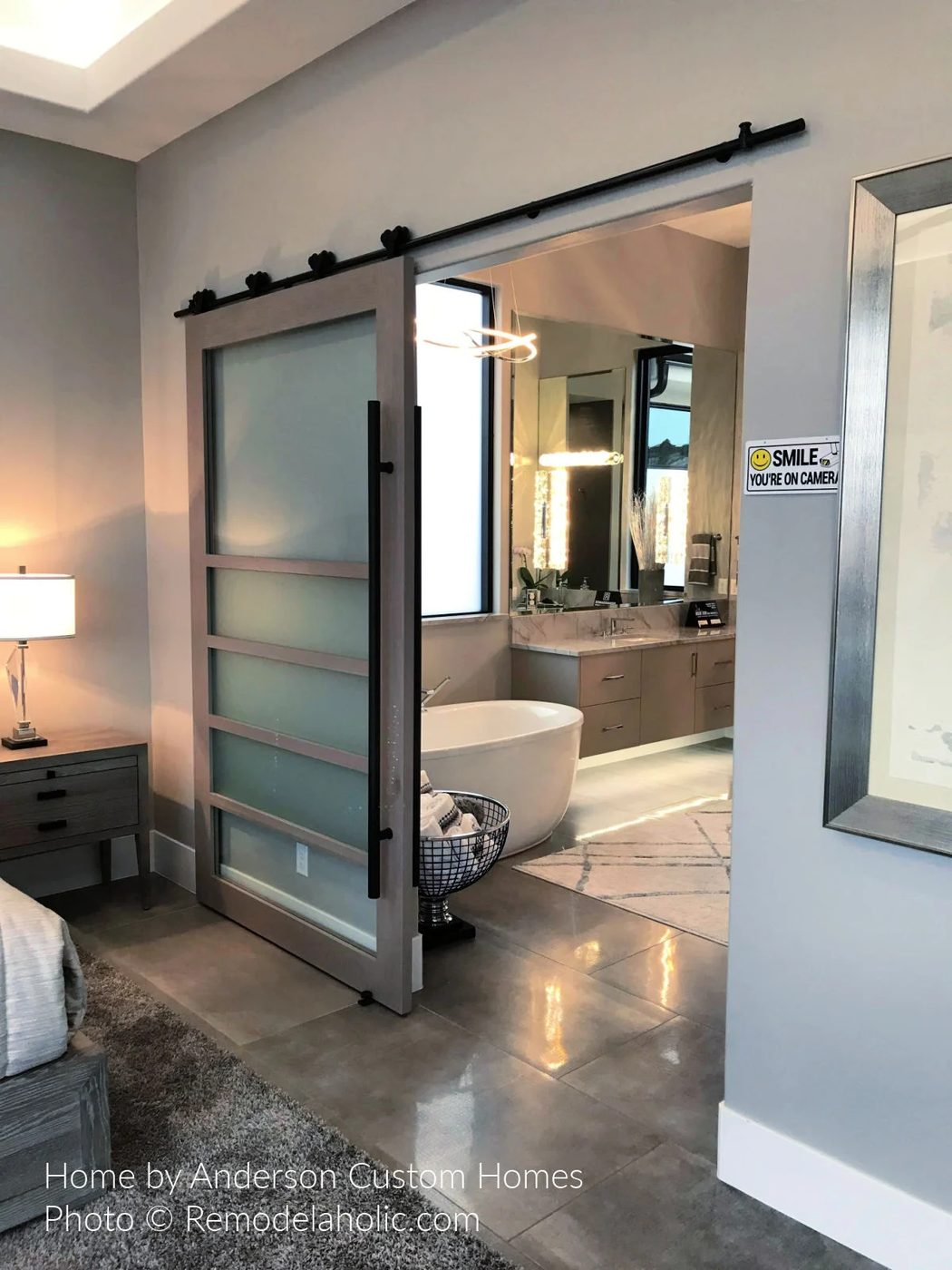 Diy Barn Door Design options Modern Wood And Glass 5 Panel Barn Door For Master Bathroom SG19 H11 Bekob