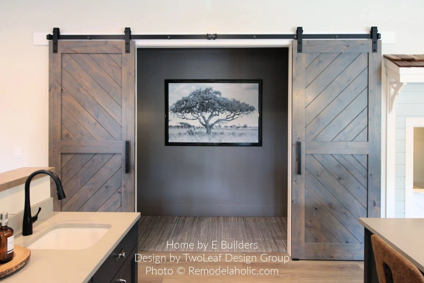 Diy Barn Door Design options Double Wood Barn Door Herringbone Shiplap Kitchen Hallway UV19 H20 Bekob