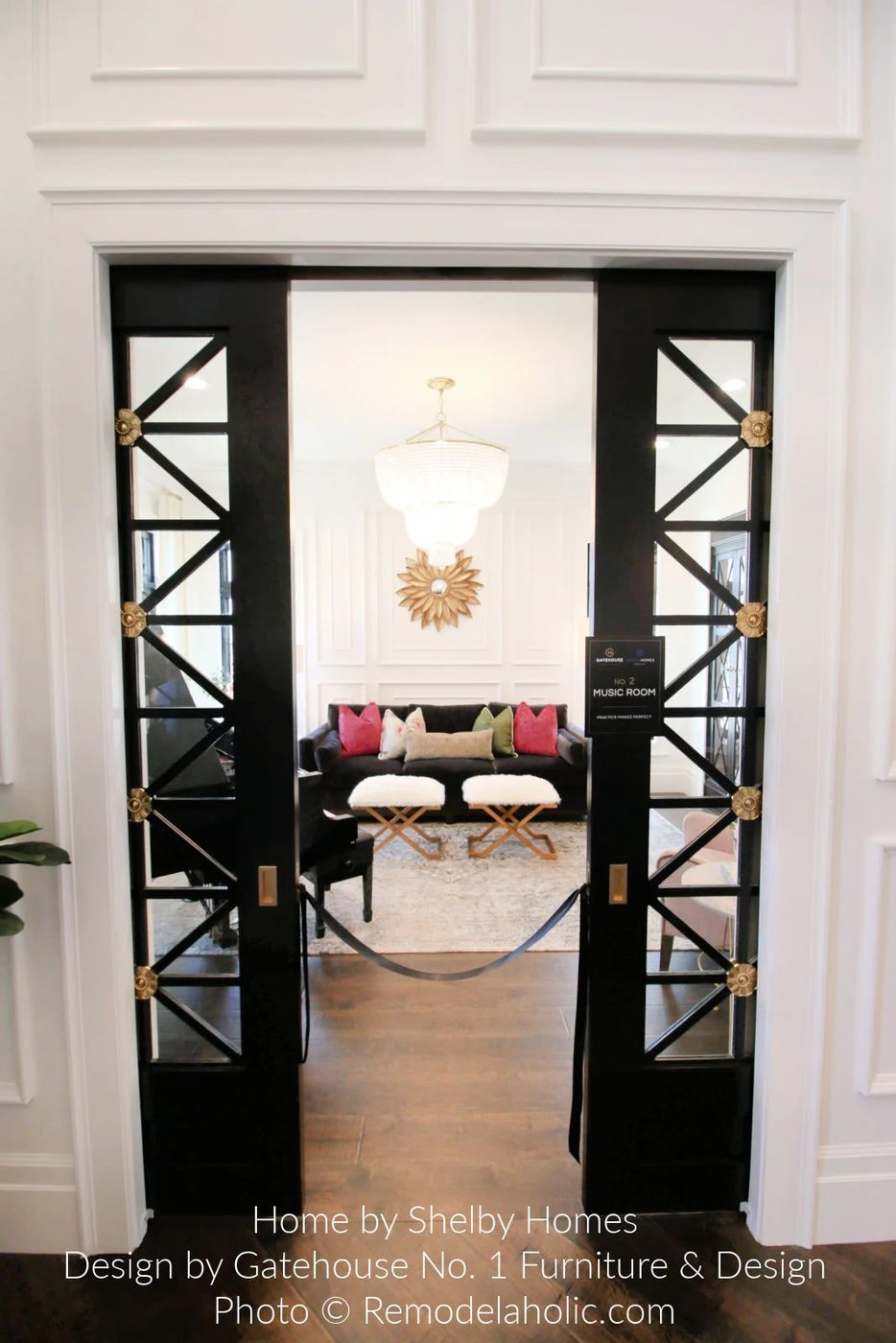 Diy Barn Door Design options Glass Panel Triangle Gold Glam Elegant Barn Door Pocket Doors UV18 H30 Bekob