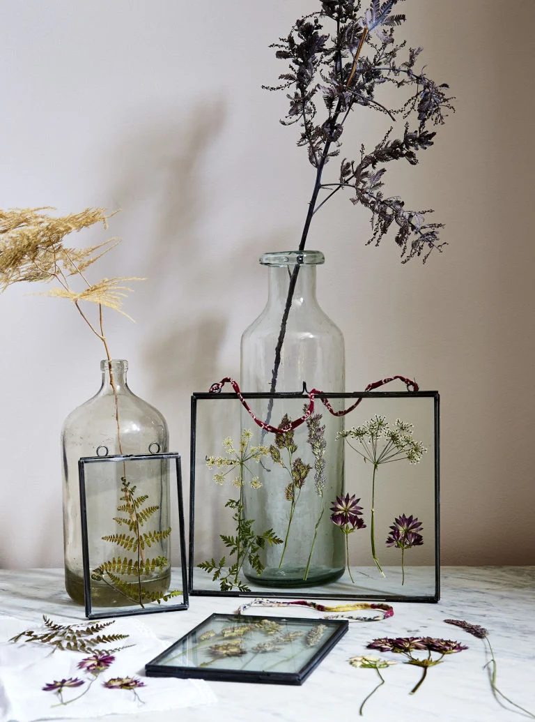 Gallery 1475770705 Pressed Flowers Vase