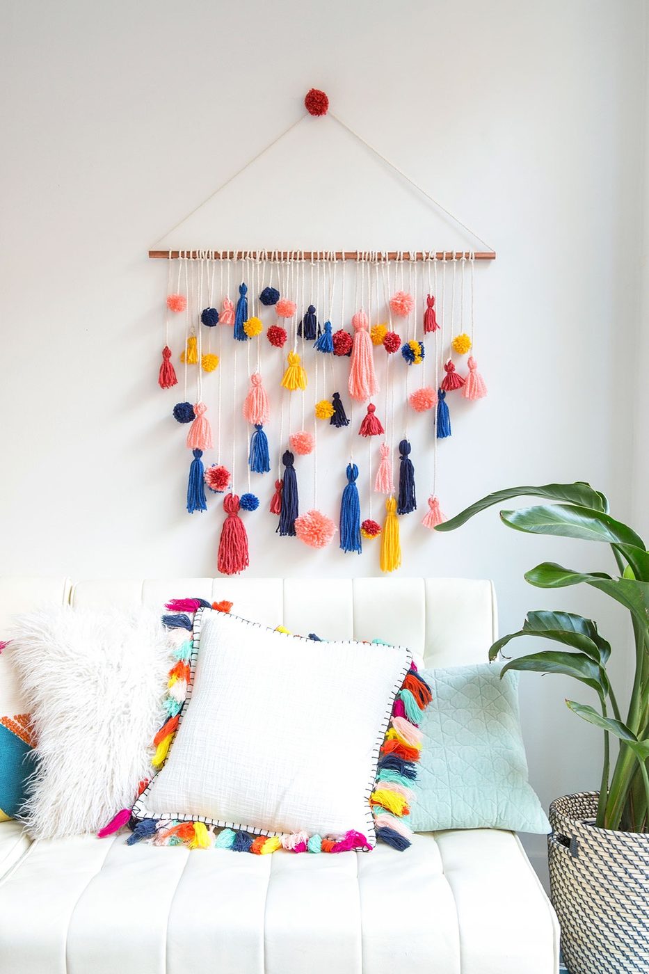Yarn Wall Hanging 17