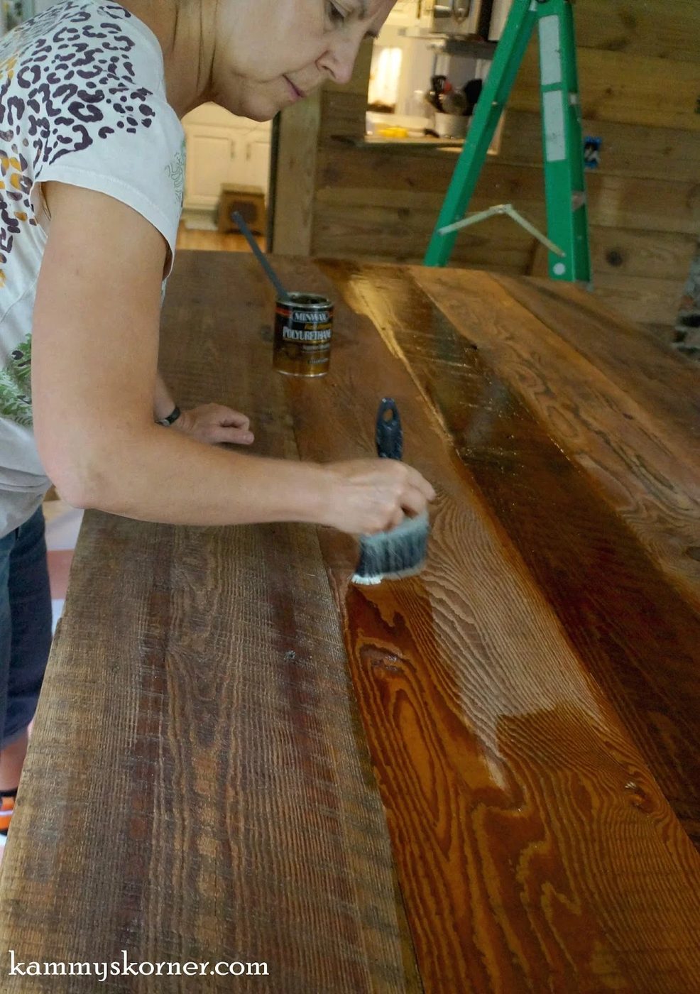 11 Polyurethane to finish reclaimed barn wood table top, by Kammie's Korner featured on @Bekob