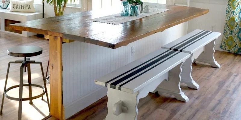 Handmade Built-in Breakfast Bar Dining Table