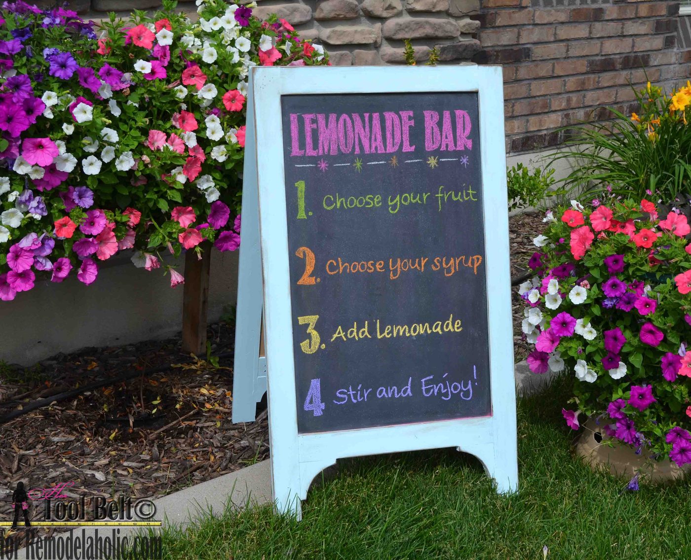 Build a clearly cute large Handmade chalkboard easel to create the well fitted sign for your next party or wedding. Free plans and walkthrough!