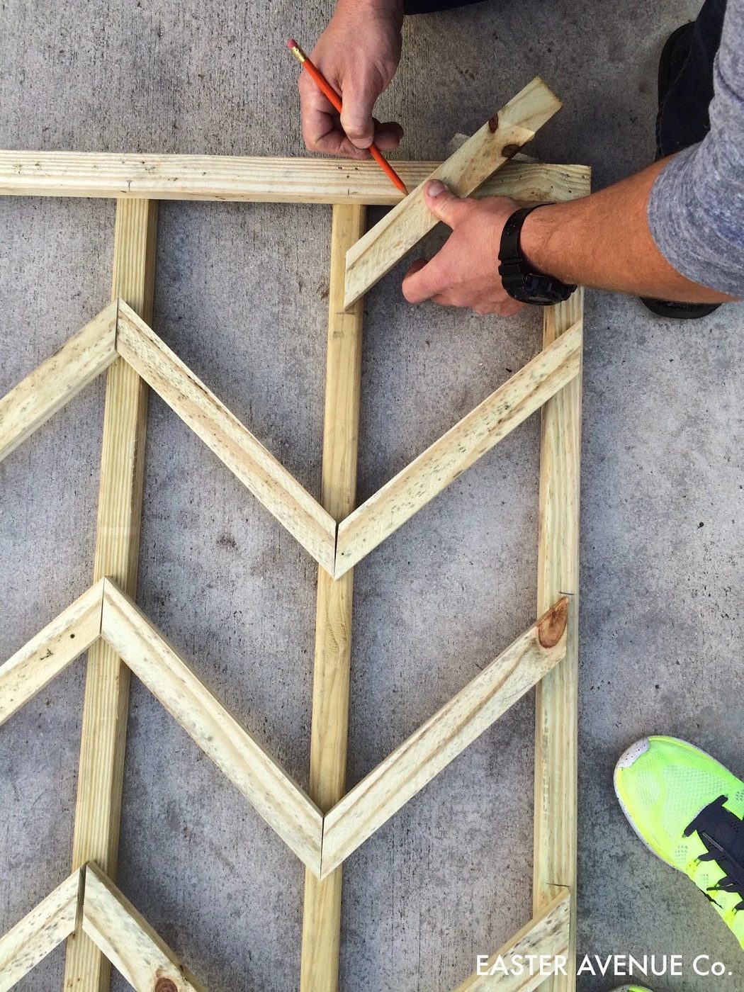 how to build a chevron lattice for garden plants, step 18 - Easter Avenue Co on @Bekob