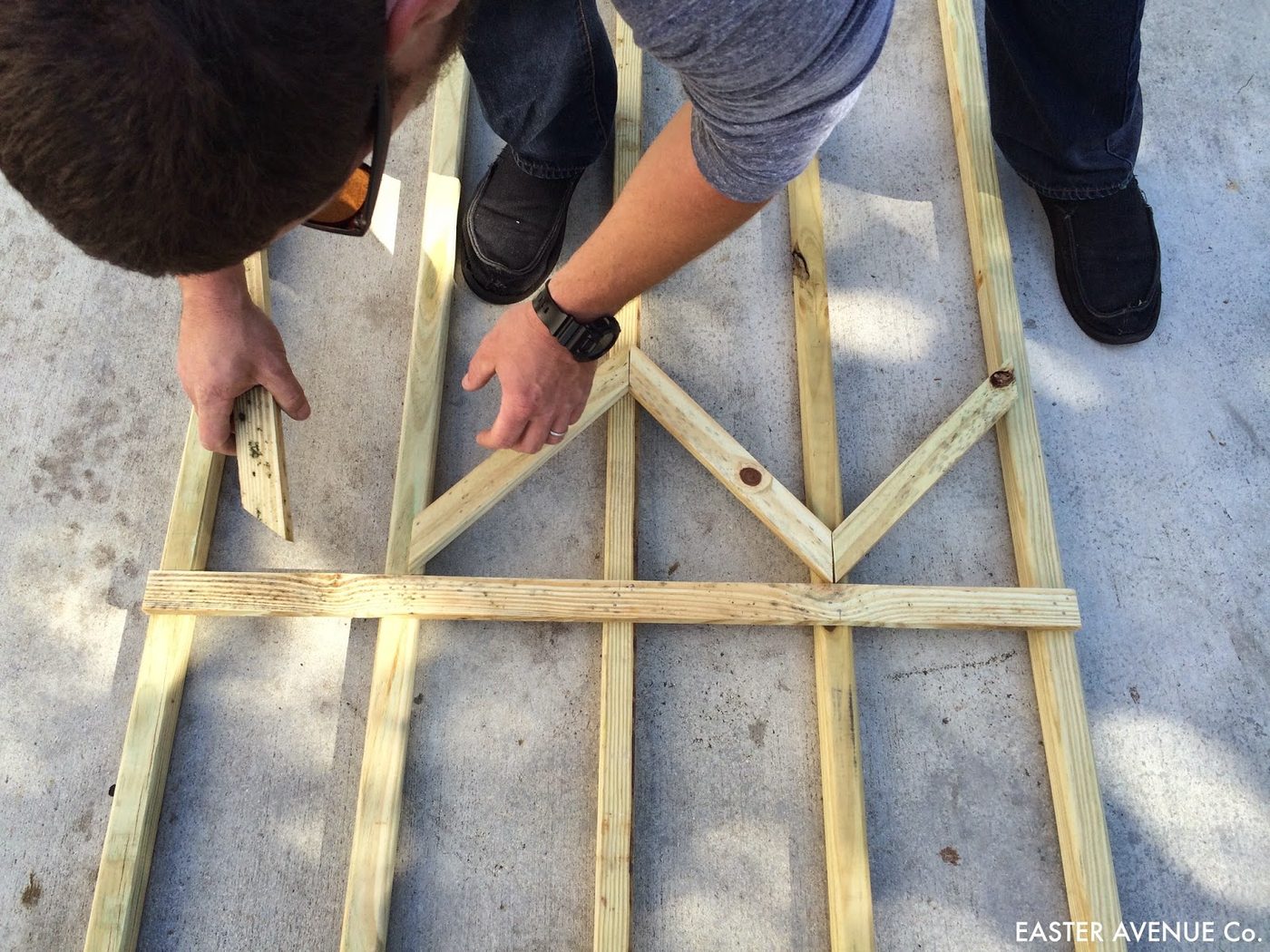 how to build a chevron lattice for garden plants, step 11 - Easter Avenue Co on @Bekob