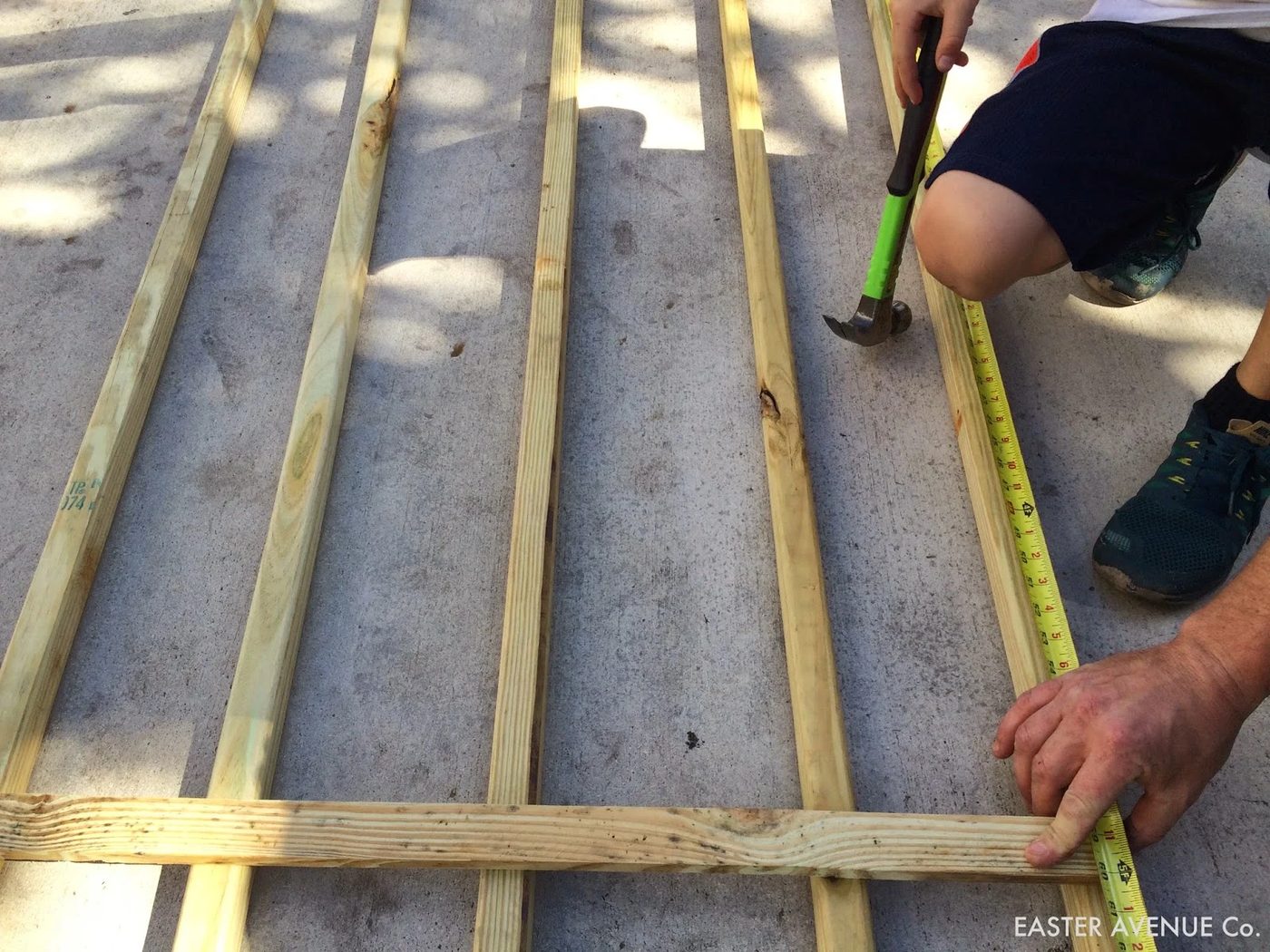 how to build a chevron lattice for garden plants, step 4 - Easter Avenue Co on @Bekob