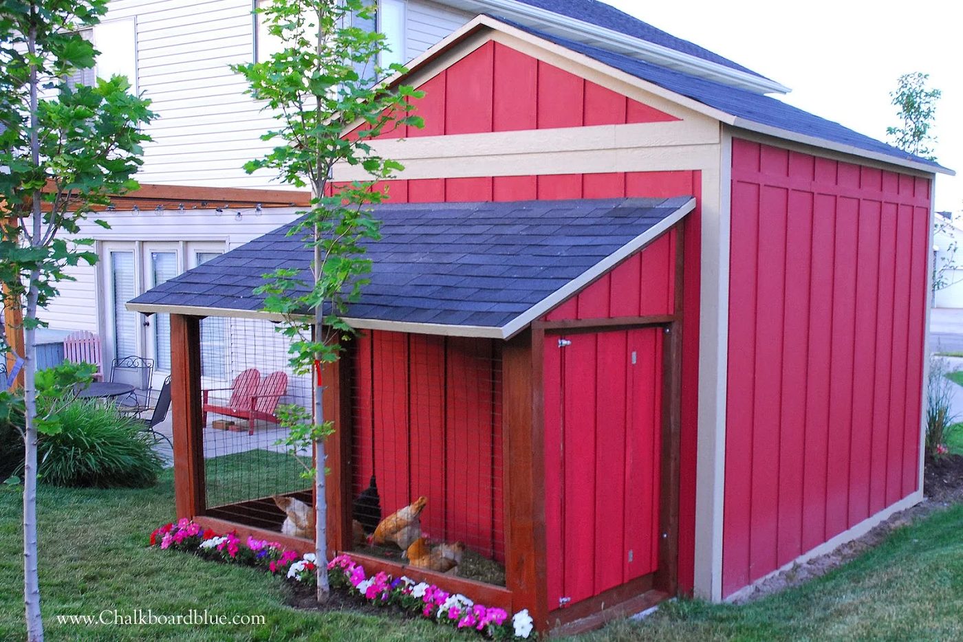 Chicken Run with Attached Storage Shed by Chalkboardblue featured on Bekob
