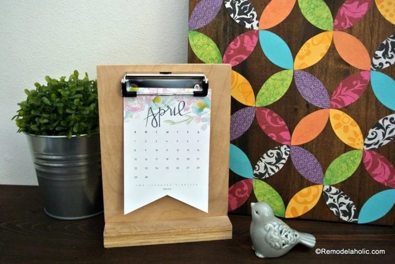 Printable Desk Calendar Plus straightforward Handmade Desktop Calendar Stand Or Photo Display @Remodelahol 4 768x514
