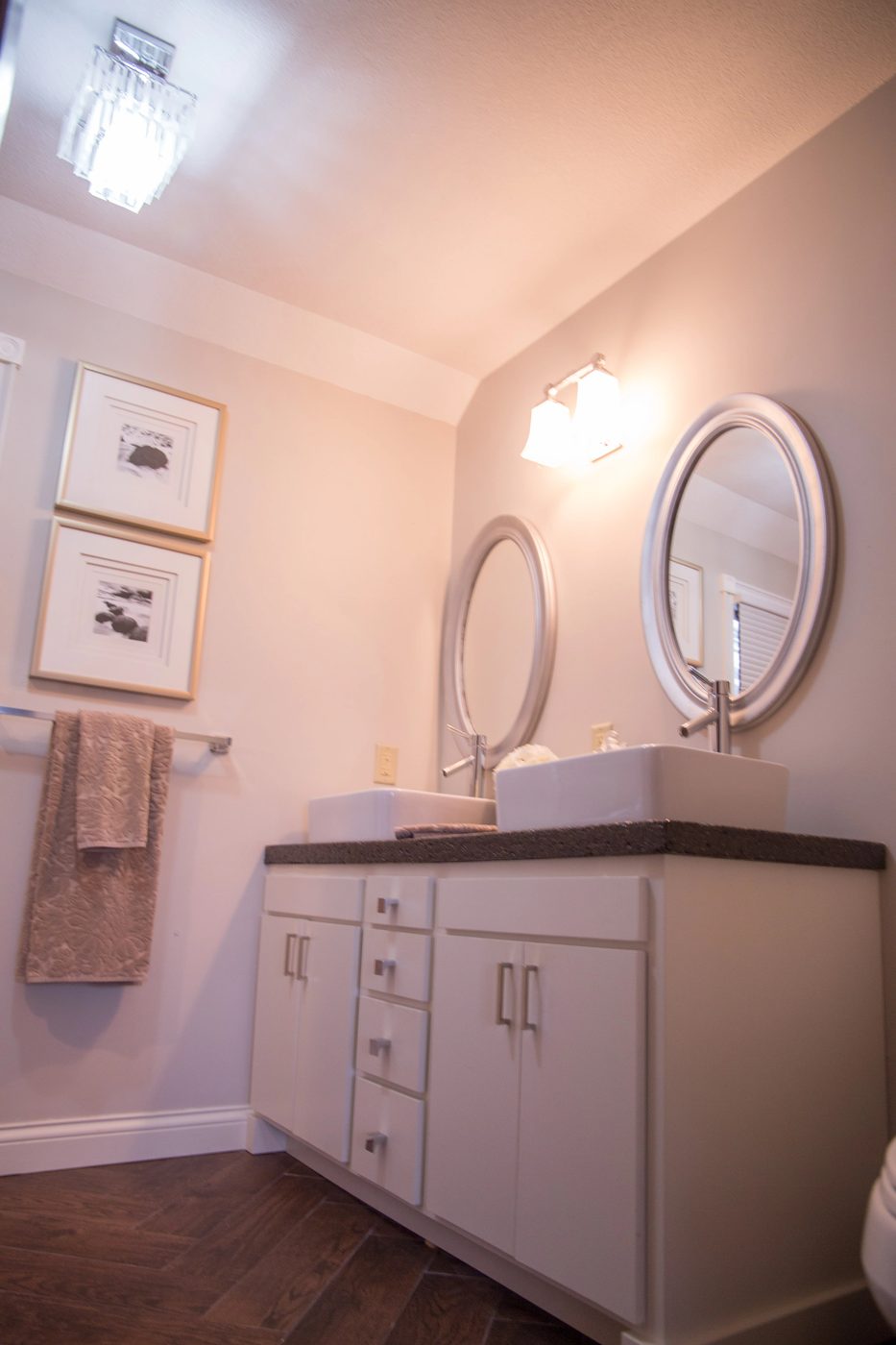 master bathroom renovation with Handmade concrete countertops Construction2Style on @Bekob (7)