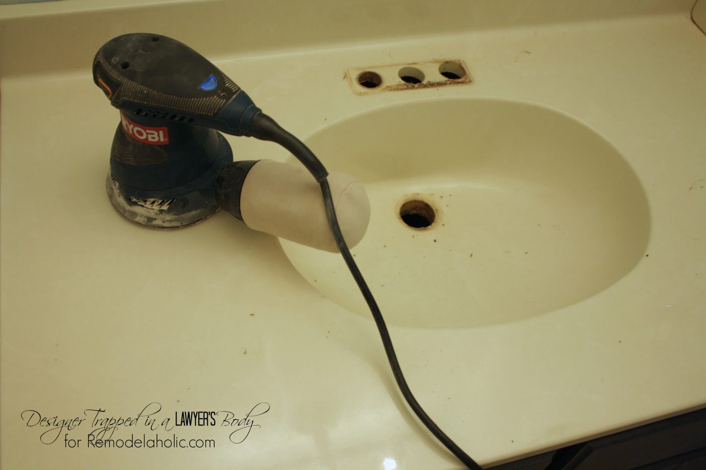 MUST PIN! Learn how to transform a cultured marble counter top and sink with concrete on Bekob.com!