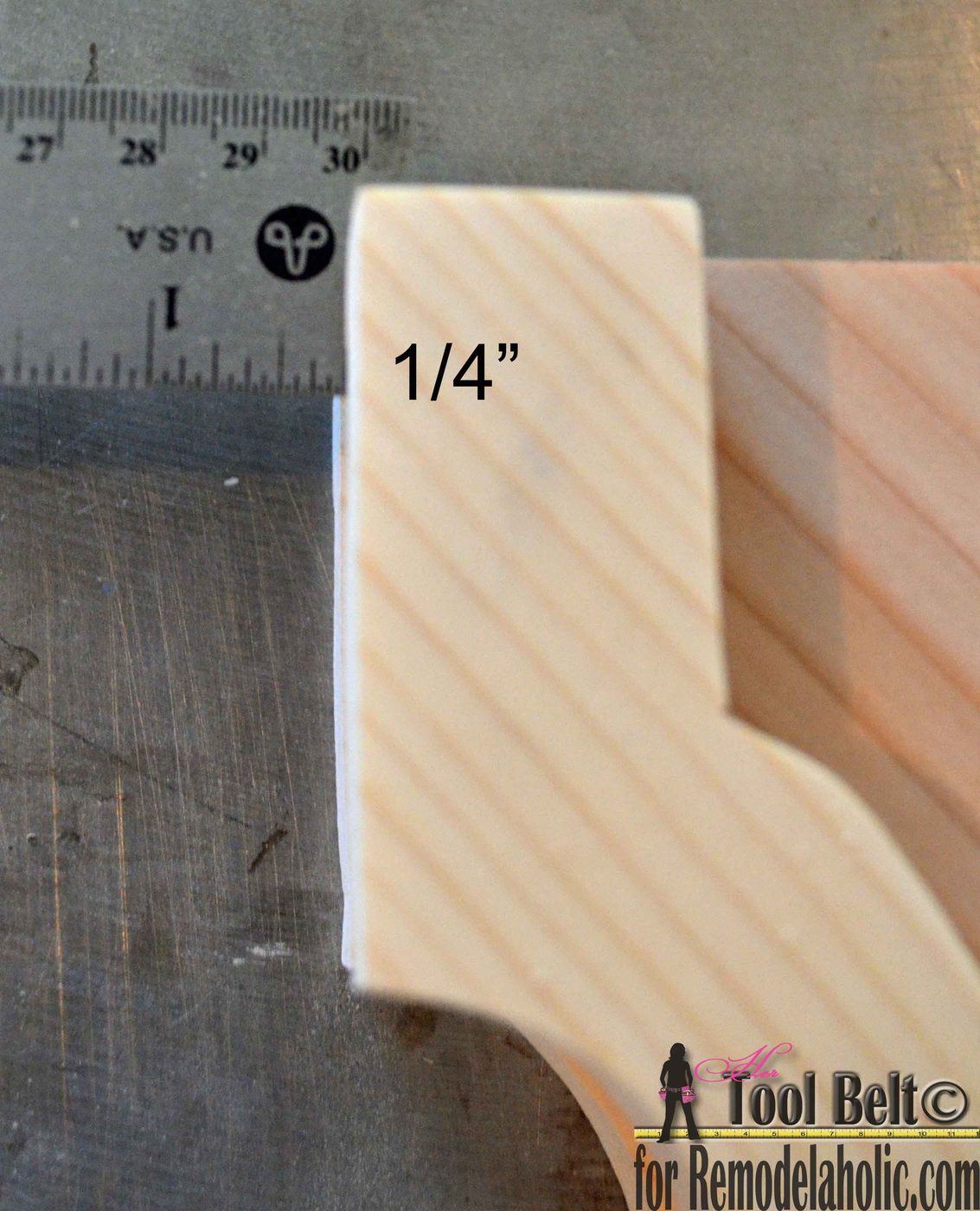 Handmade corbels inspired from these vintage finds, pattern and walkthrough on Bekob.com