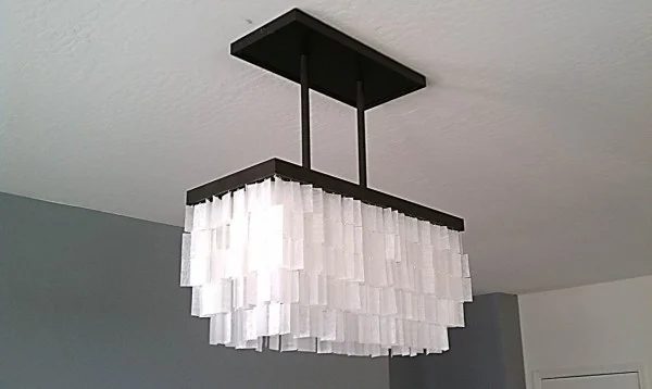 how-to-handmade-faux-capiz-chandelier-600x358