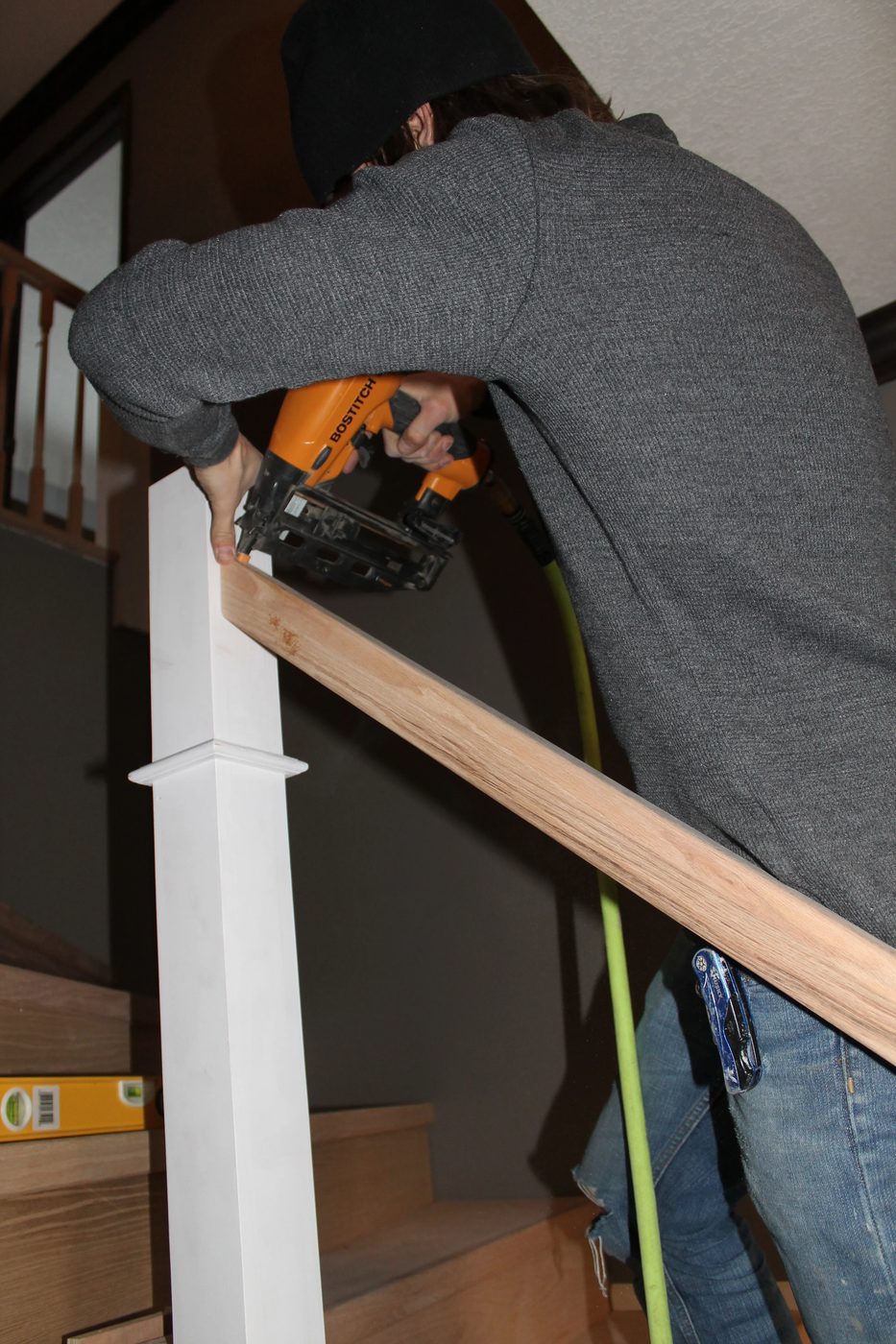 installing new wood handrail on stairs - Construction2Style via @Bekob