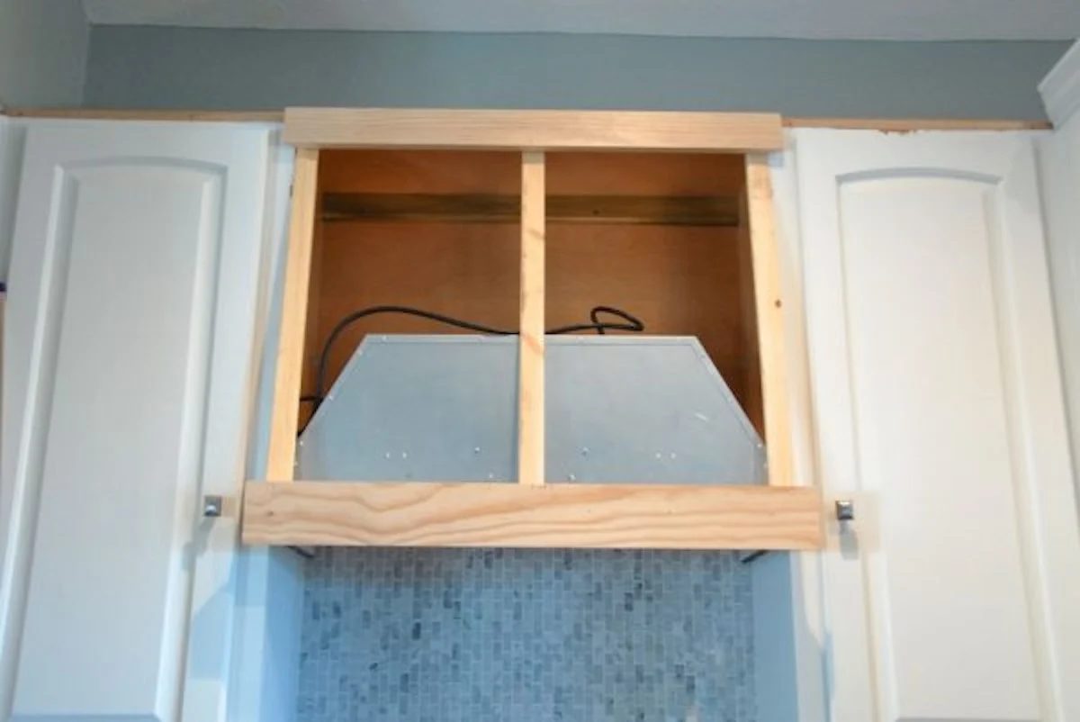 How To Build A Custom Range Hood The Rozy Home Featured On Bekob 600x401