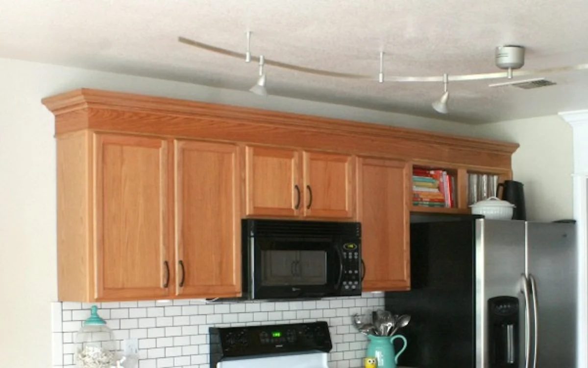 How To Add Crown Molding To Builder Grade Cabinets Bekob