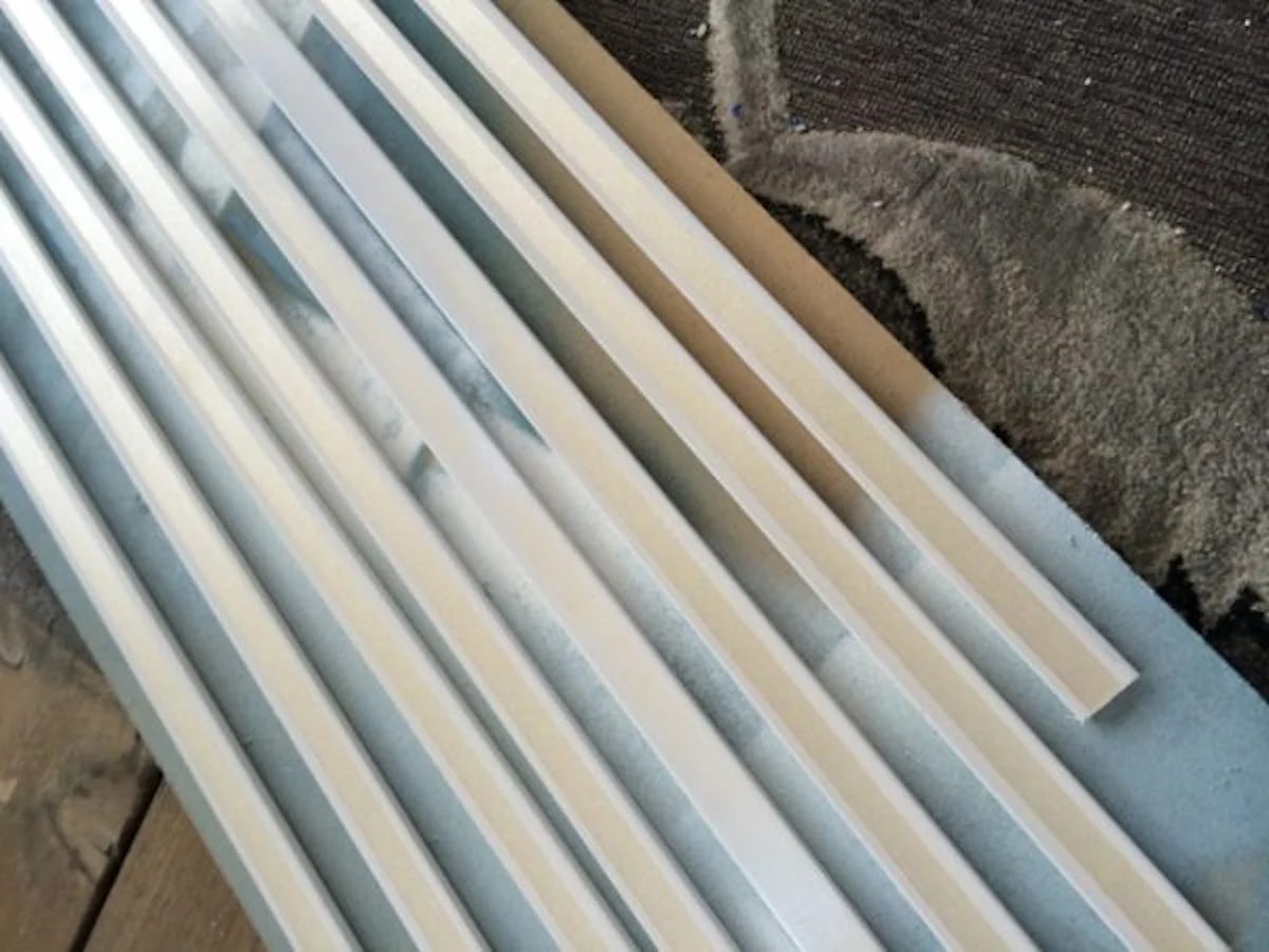 Use Molding To Make Faux Window Grids The Rozy Home Featured On @Bekob 600x450