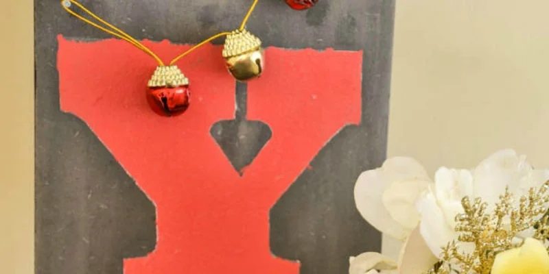 Handmade Driftwood Joy Sign