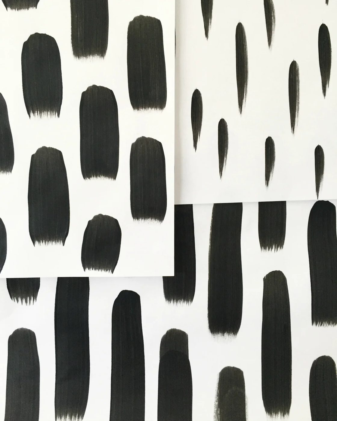 straightforward Hand Painted Accent Wall by The Learner Observer for Bekob - Looks like wallpaper and only takes a couple of hours to complete!