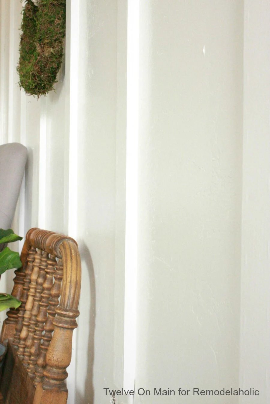 There are so many great ways to decorate walls. I love this Handmade floor to ceiling board and batten! It is the well fitted way to update your home.