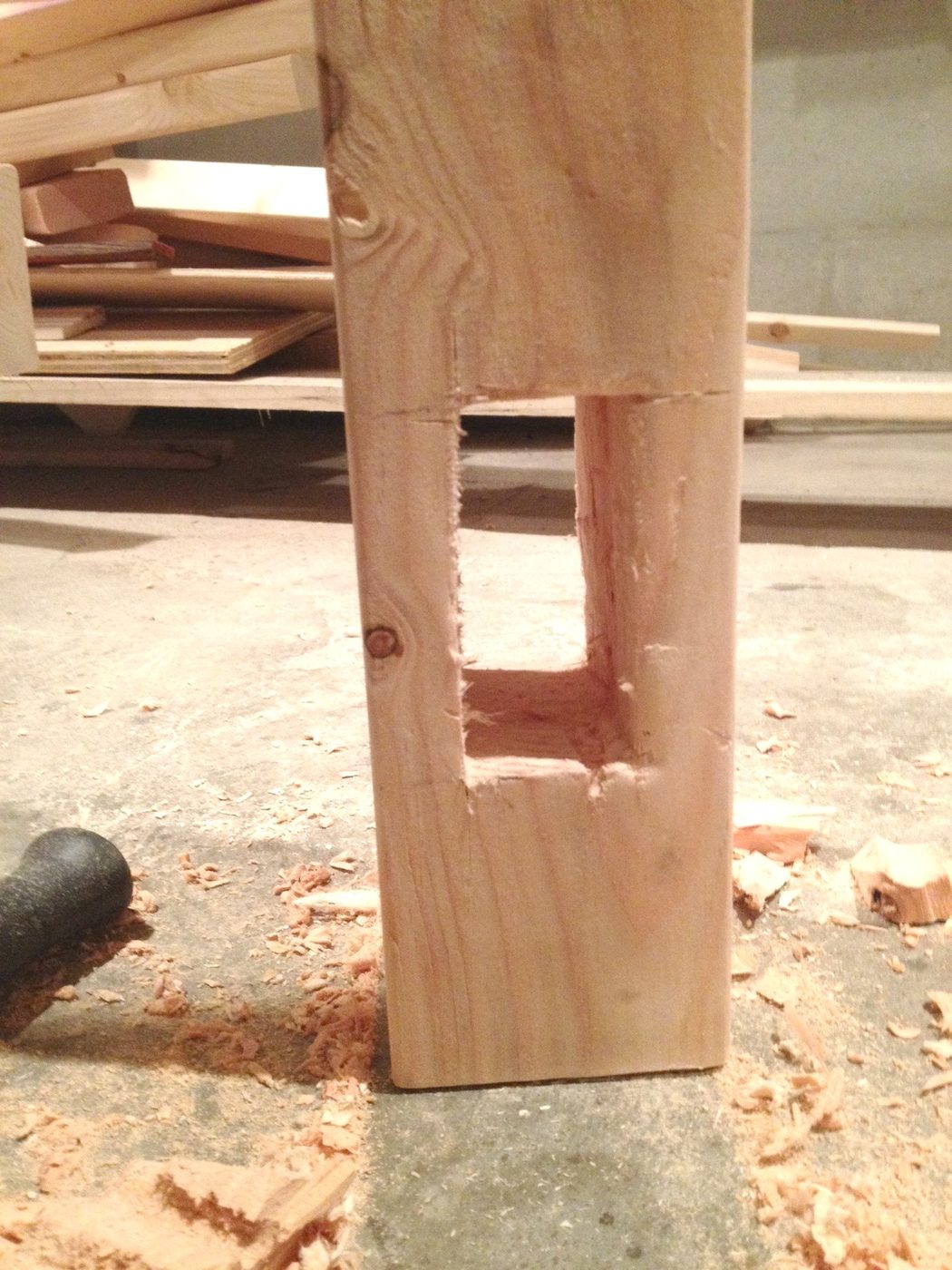 Peg and hole construction for table legs by I am a Homemaker featured on @Bekob