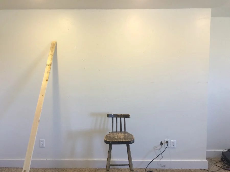 There are so many great ways to decorate walls. I love this Handmade floor to ceiling board and batten! It is the well fitted way to update your home.
