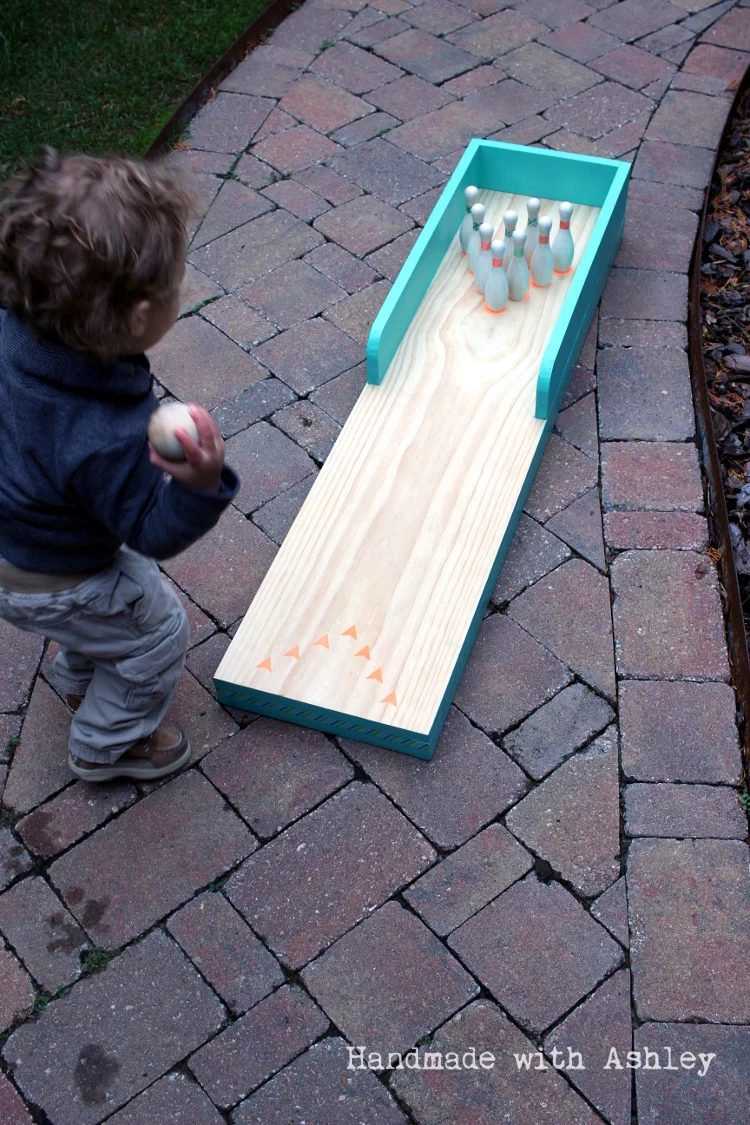 3 Do it Yourself from scrap wood, bowling lane for kids, Handmade by Ashley featured on @Bekob
