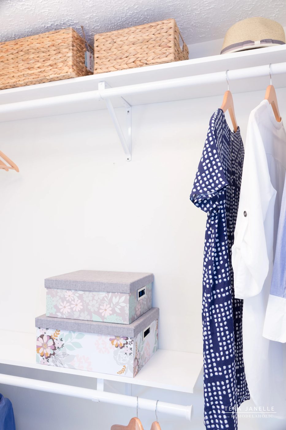 Dreamy! Create a striking boutique-style walk-in closet. Cape Cod Walk In Closet by Tera Janelle on @Bekob