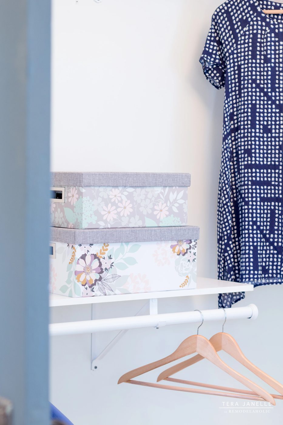 Dreamy! Create a striking boutique-style walk-in closet. Cape Cod Walk In Closet by Tera Janelle on @Bekob